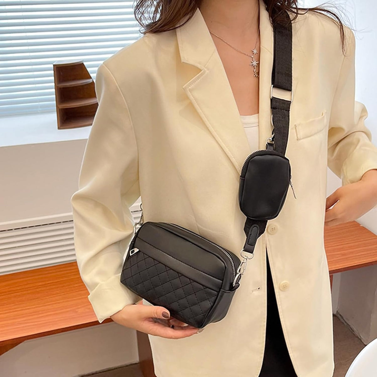 Stylish Girl's Convertible Crossbody Bag - Fashion Handbags for Ladies PU Leather Polyester Waterproof Shoulder Bags With Change Purse Trending Travel Crossbody Bag - 1 Pc, Black PU Leather - Blac